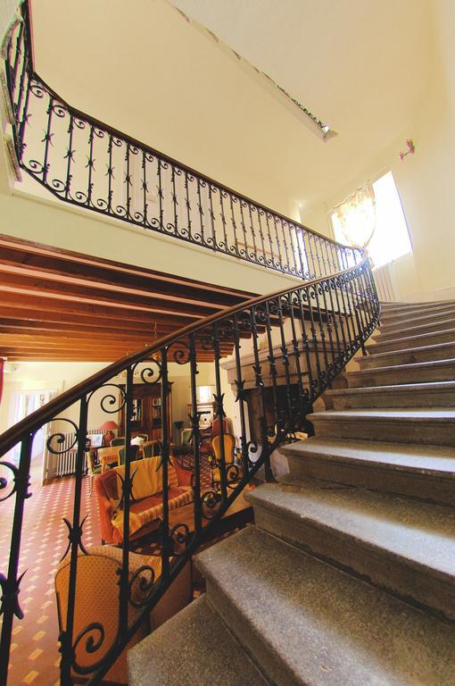 La Maison De Mariecamille Hotell Saint-Germain-Lembron Eksteriør bilde